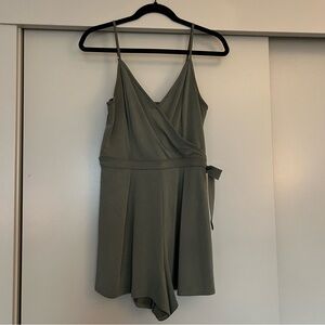 LIKE NEW Abercrombie Olive Green Romper - Short